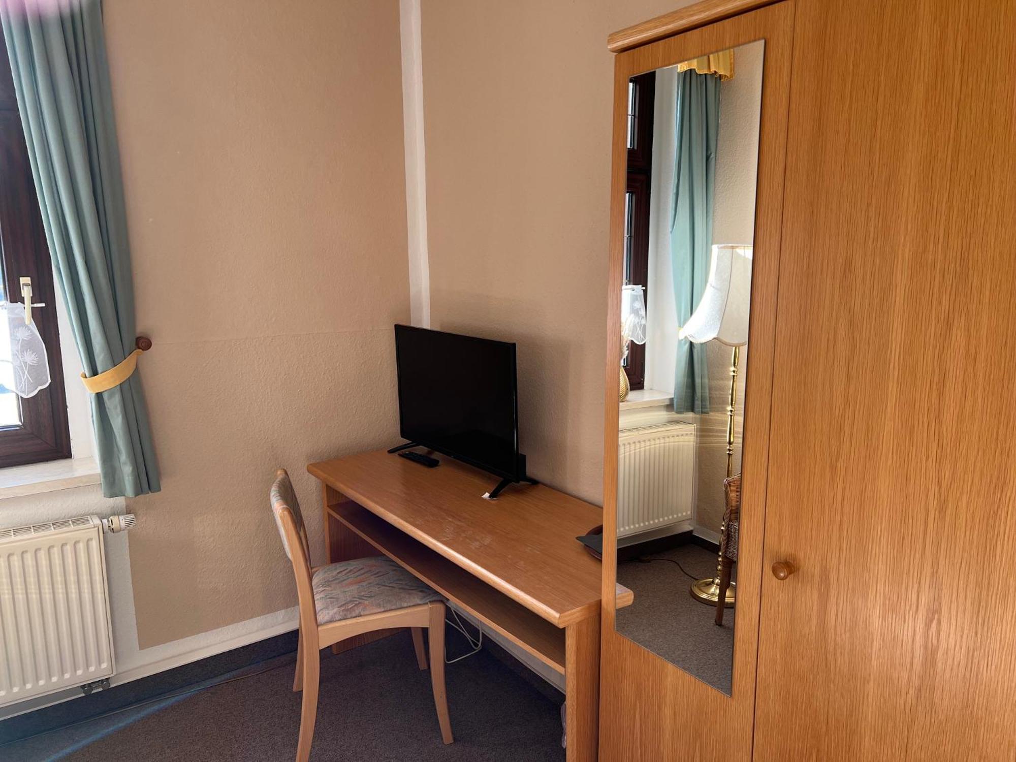 Gasthof Und Pension Hammerschaenke Wildenthal Chambre photo