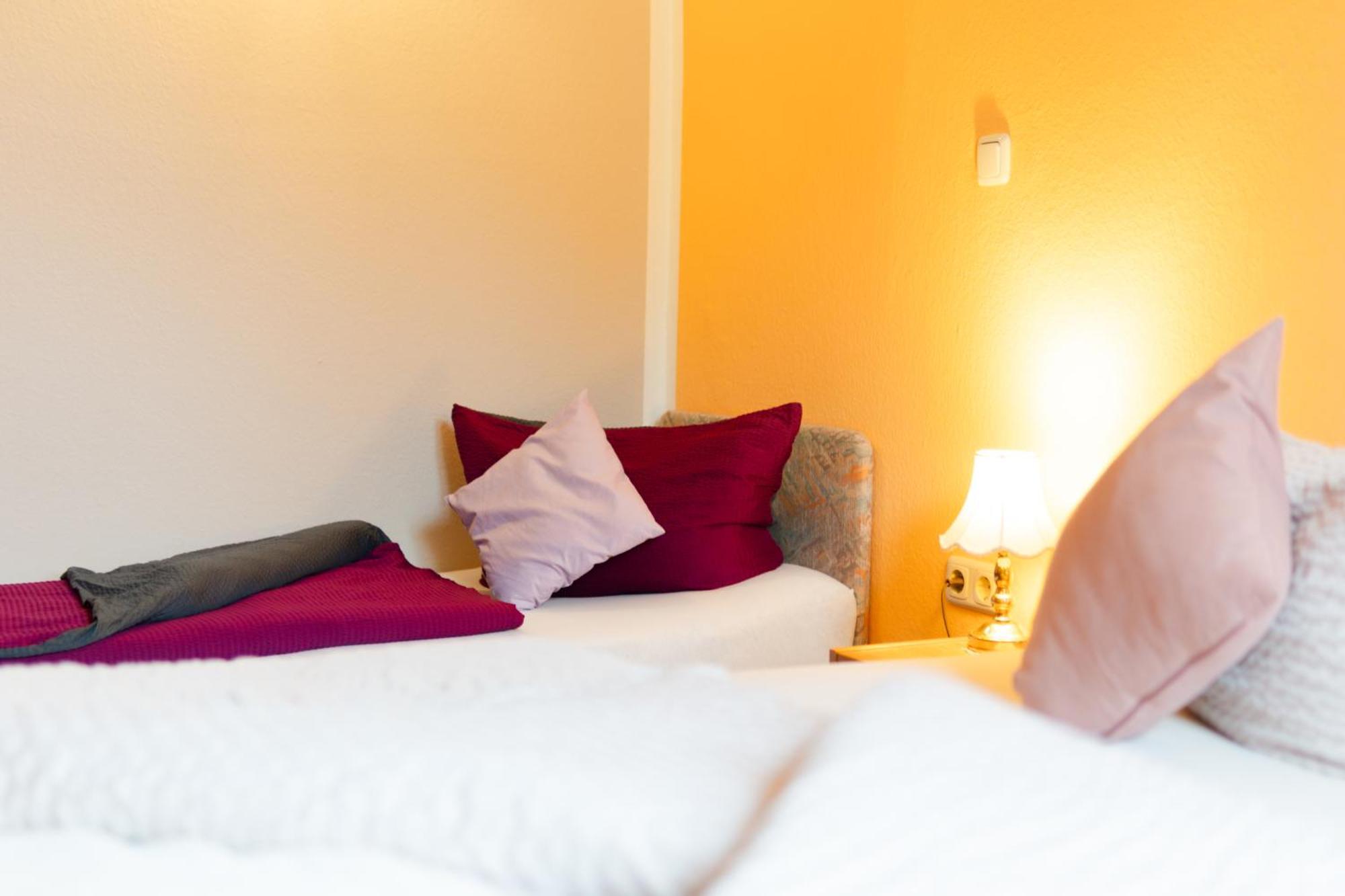 Gasthof Und Pension Hammerschaenke Wildenthal Chambre photo