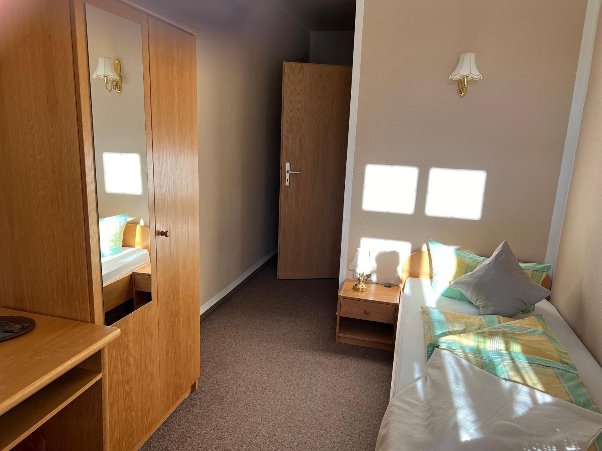 Gasthof Und Pension Hammerschaenke Wildenthal Chambre photo