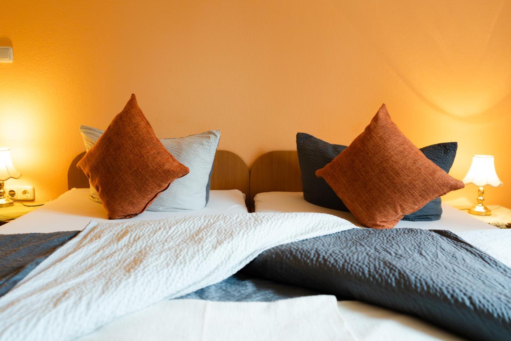 Gasthof Und Pension Hammerschaenke Wildenthal Chambre photo